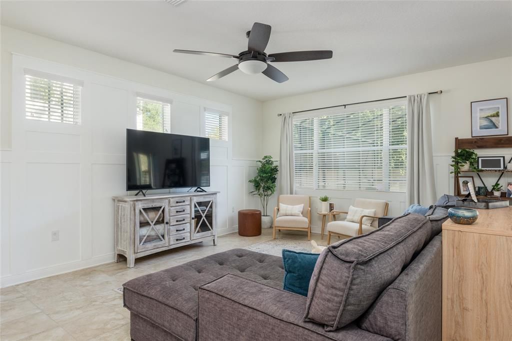 Active With Contract: $959,000 (4 beds, 2 baths, 2436 Square Feet)