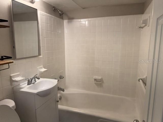 For Rent: $1,270 (2 beds, 1 baths, 750 Square Feet)