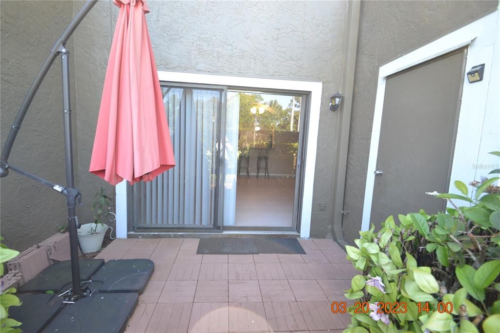 Active With Contract: $1,650 (2 beds, 2 baths, 1088 Square Feet)