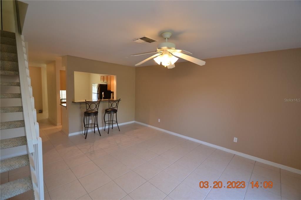 Active With Contract: $1,650 (2 beds, 2 baths, 1088 Square Feet)