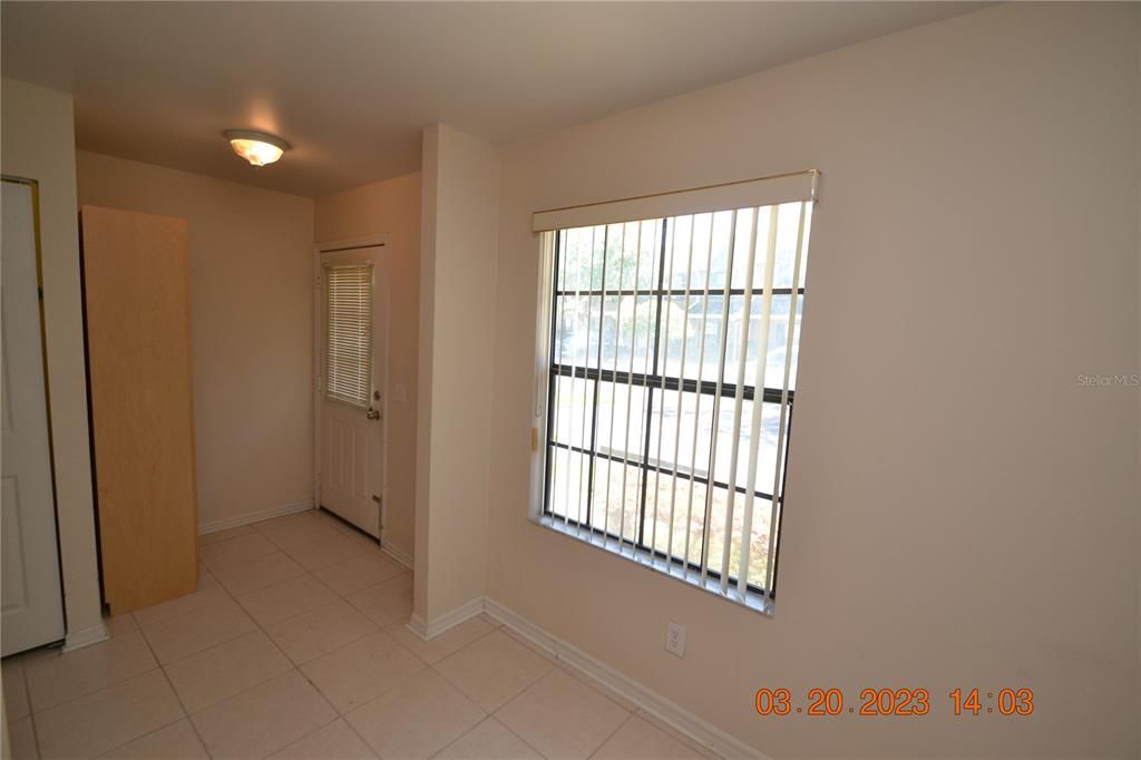 Active With Contract: $1,650 (2 beds, 2 baths, 1088 Square Feet)