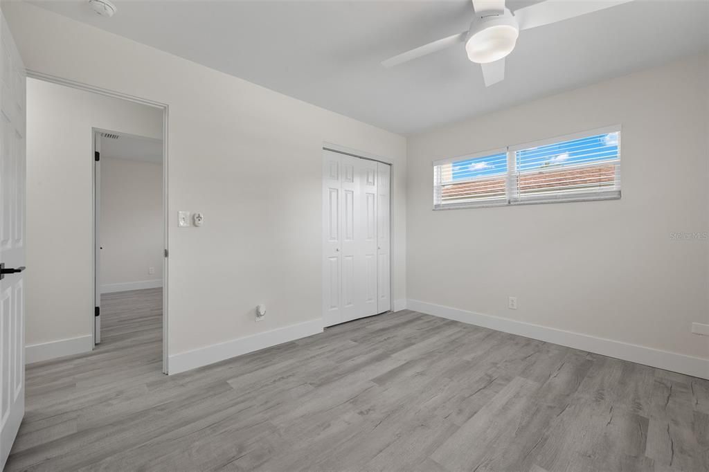 Active With Contract: $399,900 (3 beds, 2 baths, 1170 Square Feet)