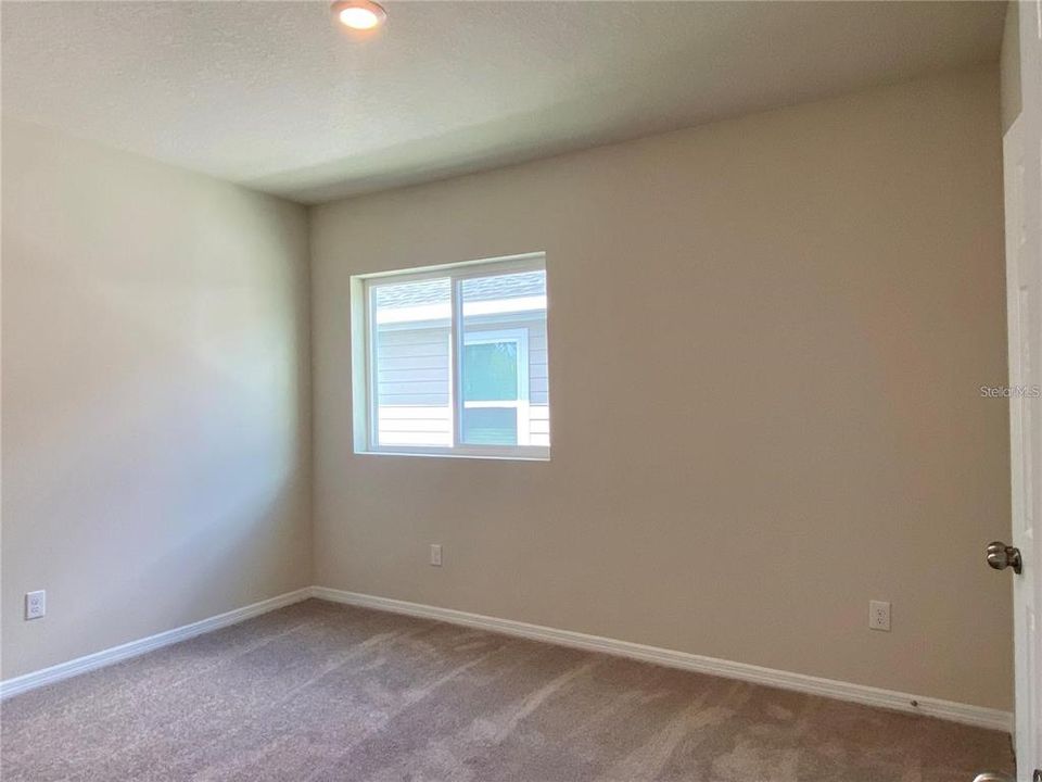 For Rent: $3,400 (4 beds, 3 baths, 2414 Square Feet)