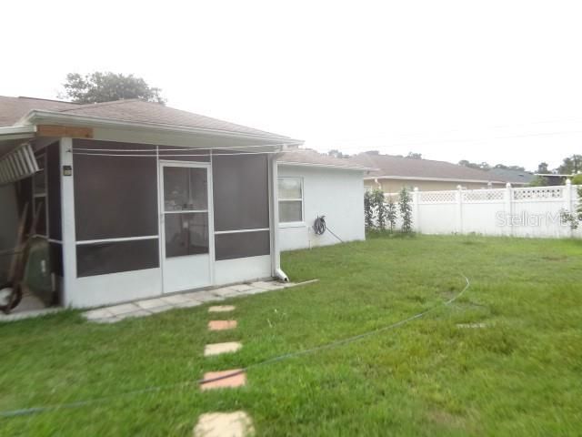 For Rent: $1,850 (3 beds, 2 baths, 1500 Square Feet)