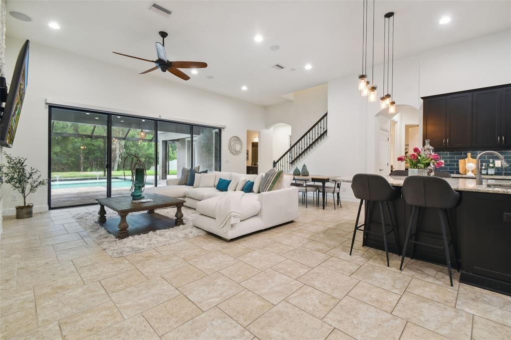 Recently Sold: $1,300,000 (5 beds, 4 baths, 3919 Square Feet)