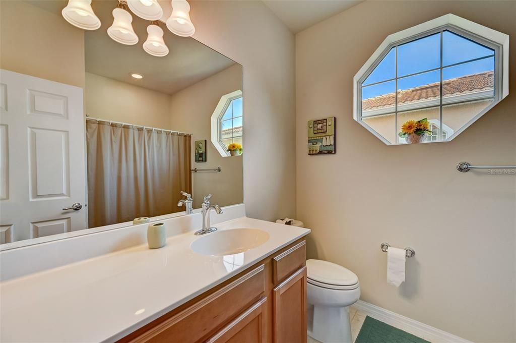 Недавно арендовано: $2,500 (3 спален, 2 ванн, 1661 Квадратных фут)
