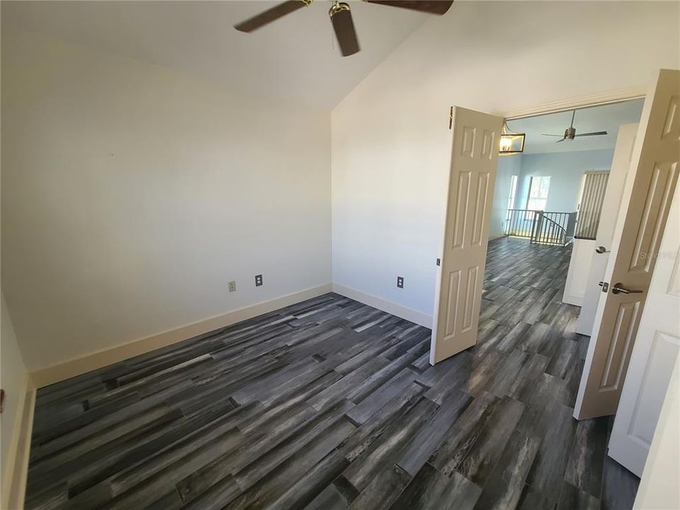 For Rent: $1,900 (3 beds, 2 baths, 1229 Square Feet)