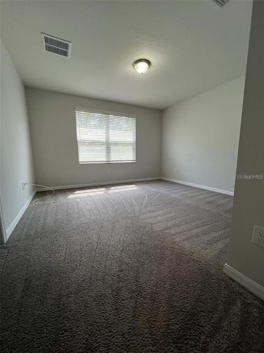 Recently Rented: $2,200 (3 beds, 2 baths, 1400 Square Feet)