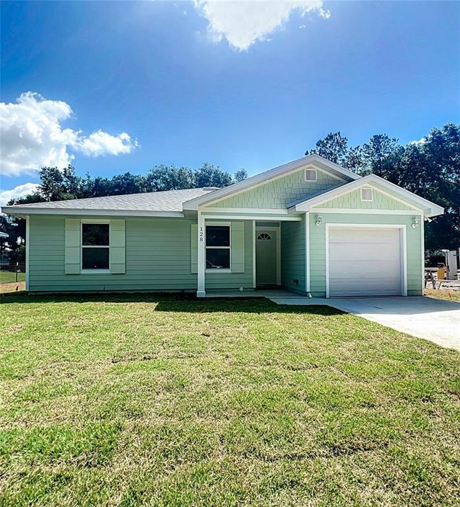 For Sale: $255,000 (3 beds, 2 baths, 1285 Square Feet)