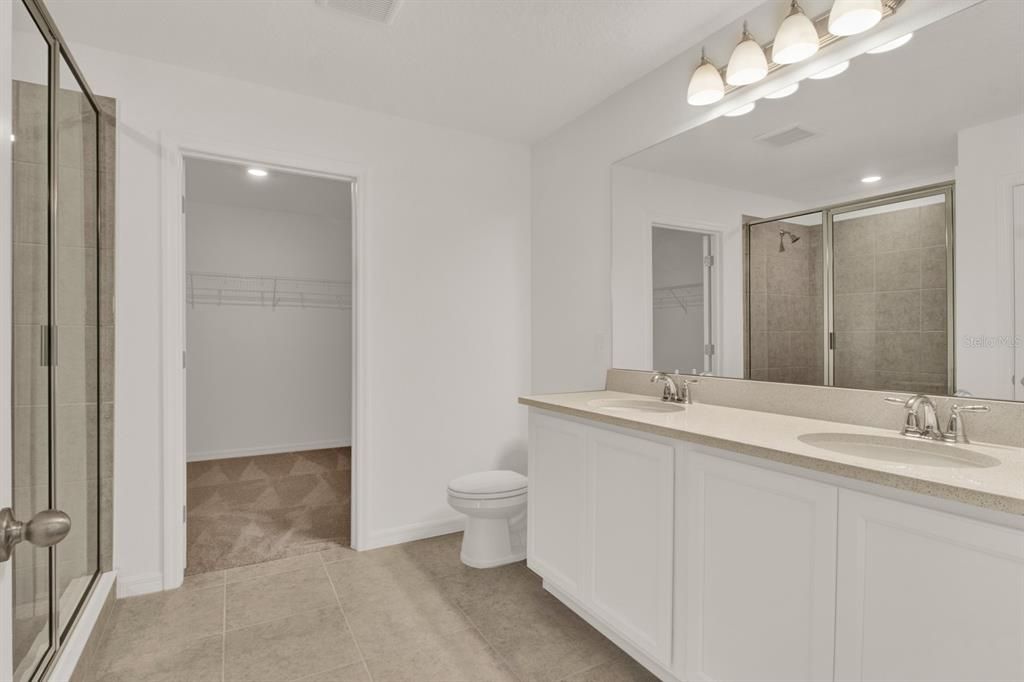 Недавно арендовано: $2,900 (5 спален, 4 ванн, 2725 Квадратных фут)