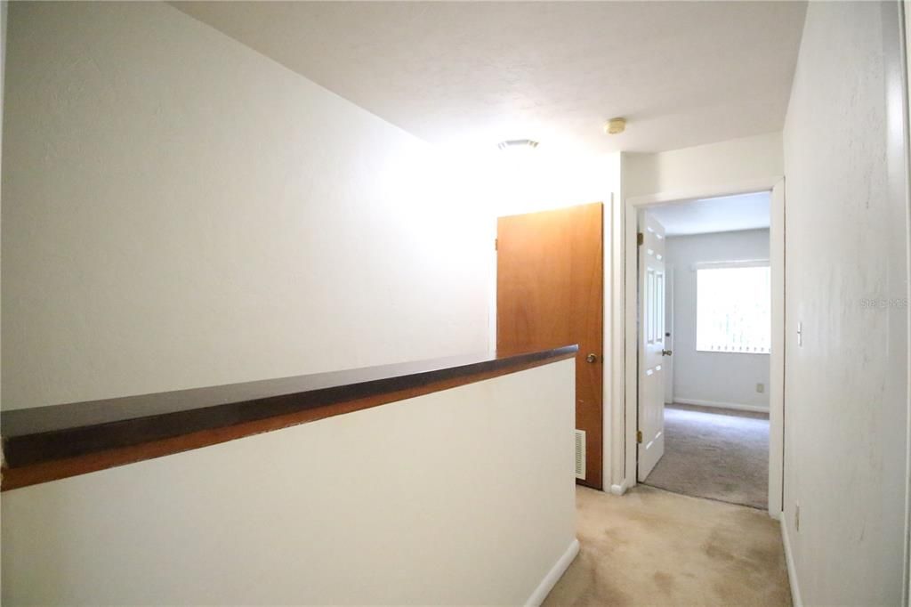 For Sale: $185,900 (2 beds, 2 baths, 1088 Square Feet)