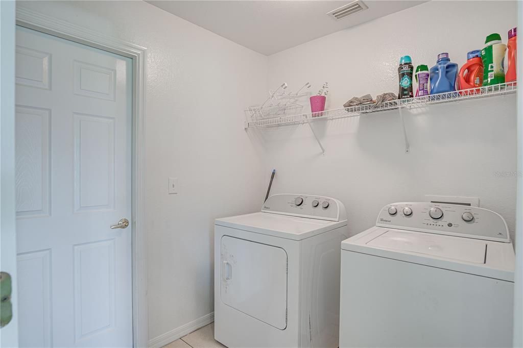 For Sale: $330,000 (3 beds, 2 baths, 1859 Square Feet)