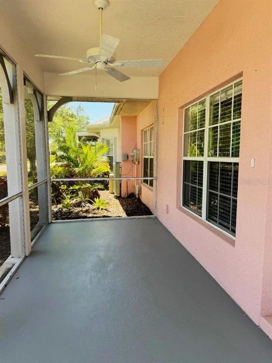 For Sale: $274,900 (2 beds, 2 baths, 1190 Square Feet)