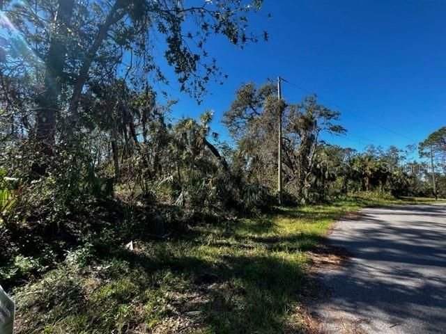 Recently Sold: $14,000 (0.23 acres)