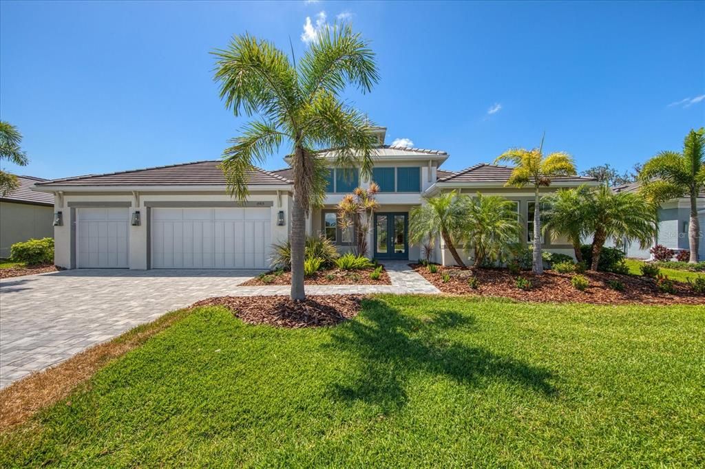 Recently Sold: $1,229,000 (3 beds, 3 baths, 2878 Square Feet)