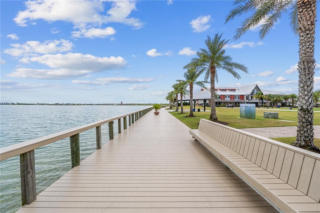 Recently Sold: $699,900 (3 beds, 3 baths, 2533 Square Feet)