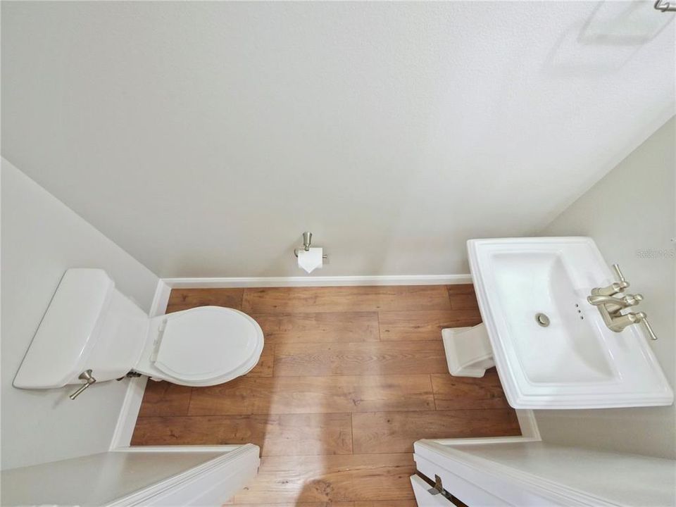 Downstairs Powder Room (1/2 Bathroom) 7'X3'