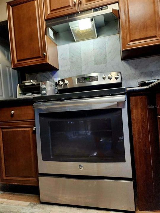 stainless stove and hood