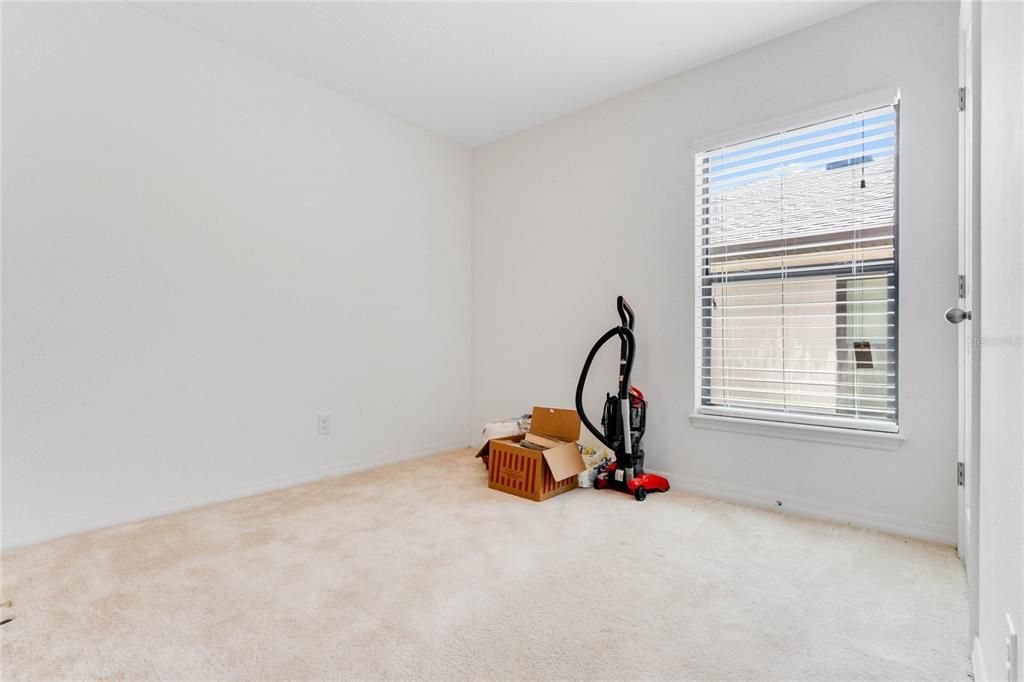 Active With Contract: $279,000 (3 beds, 2 baths, 1378 Square Feet)