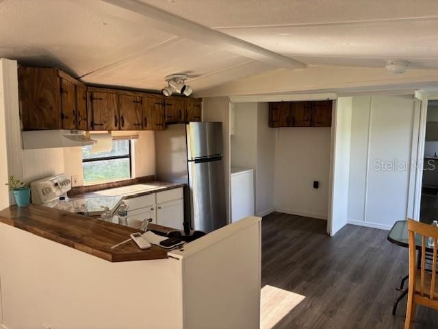 Kitchen and Laundry Space