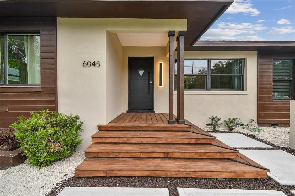 Active With Contract: $649,000 (3 beds, 2 baths, 1704 Square Feet)