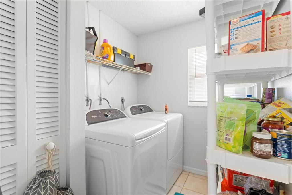 For Sale: $274,900 (3 beds, 2 baths, 1259 Square Feet)
