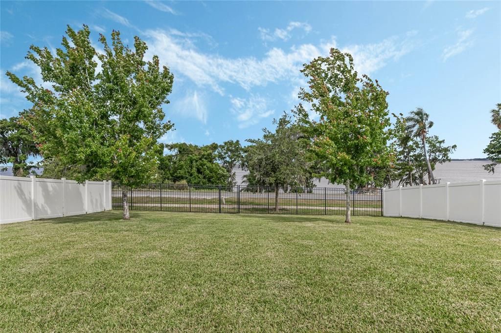 Active With Contract: $495,000 (4 beds, 2 baths, 1846 Square Feet)