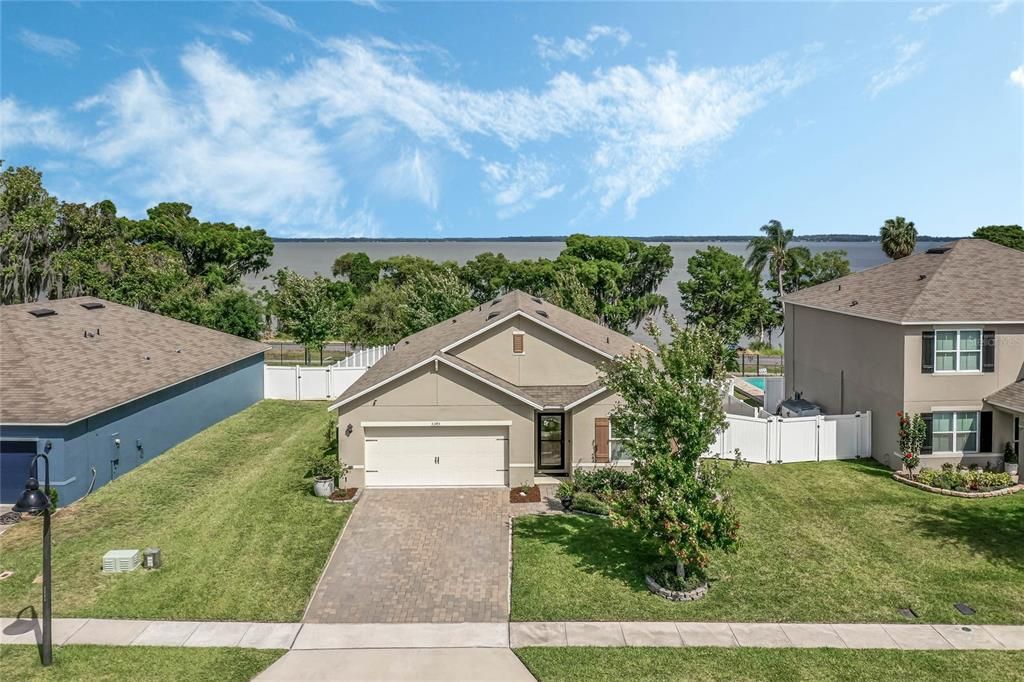 Active With Contract: $495,000 (4 beds, 2 baths, 1846 Square Feet)