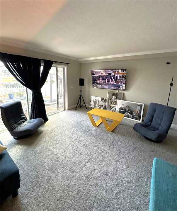 Recently Sold: $243,000 (2 beds, 2 baths, 1326 Square Feet)