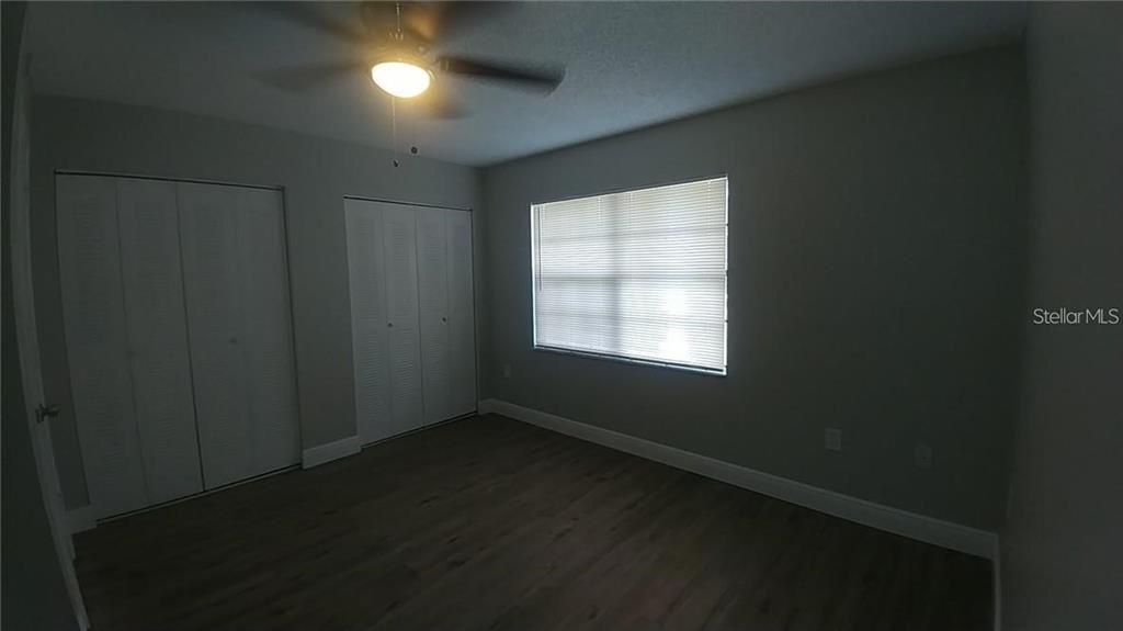 Recently Rented: $1,275 (2 beds, 1 baths, 960 Square Feet)