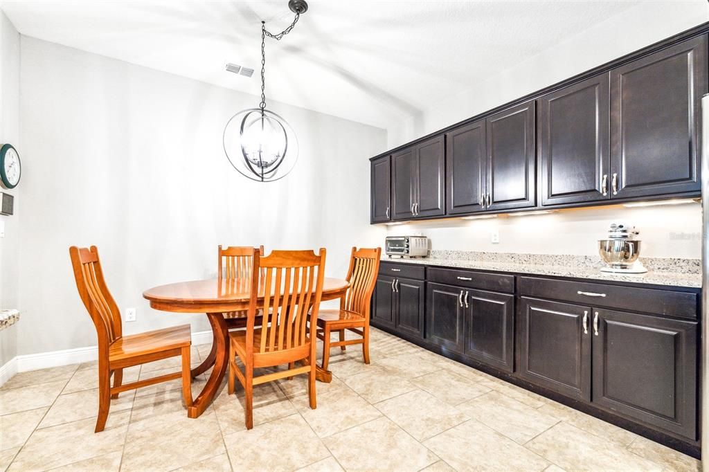 For Sale: $540,000 (4 beds, 3 baths, 3051 Square Feet)