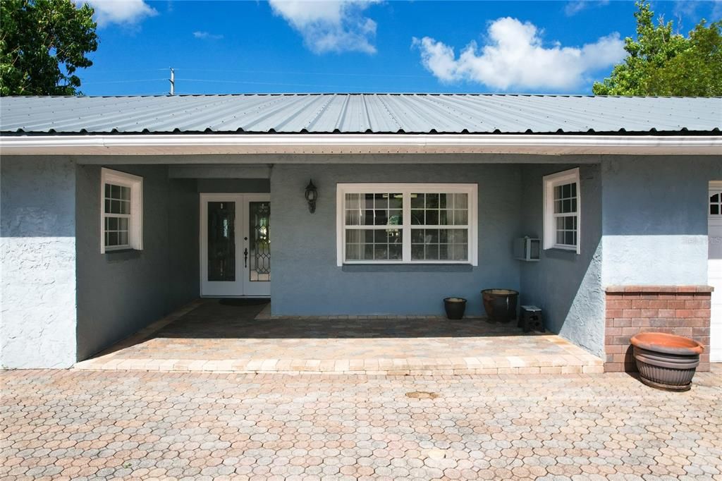 Recently Sold: $599,000 (4 beds, 2 baths, 2360 Square Feet)