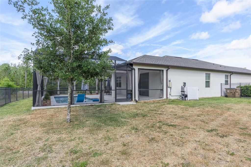 Active With Contract: $549,000 (3 beds, 2 baths, 2162 Square Feet)