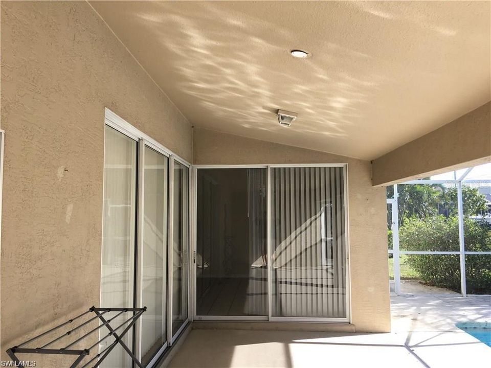 For Rent: $2,575 (3 beds, 2 baths, 1646 Square Feet)