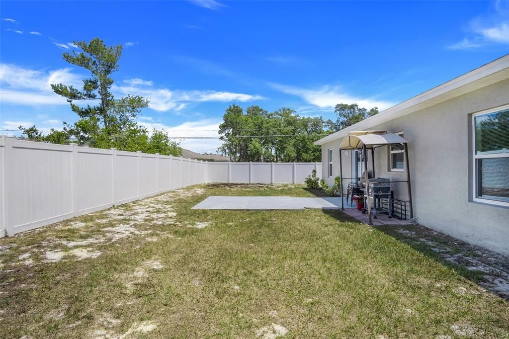 For Sale: $290,000 (3 beds, 2 baths, 1594 Square Feet)