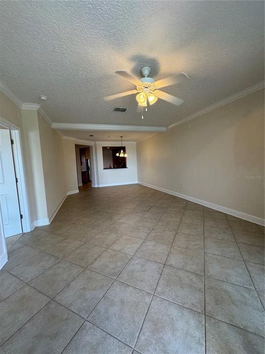 For Rent: $2,995 (3 beds, 2 baths, 2085 Square Feet)