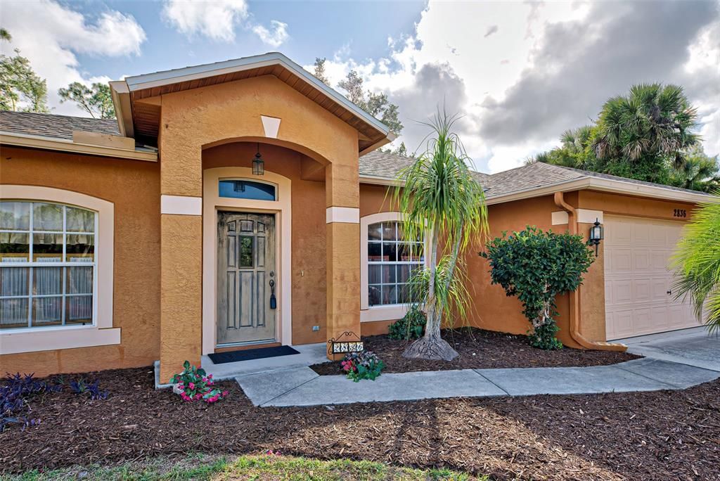 Active With Contract: $349,000 (3 beds, 2 baths, 1488 Square Feet)