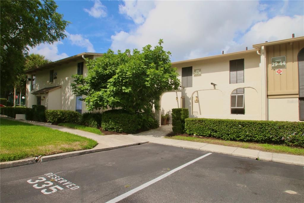 Active With Contract: $150,000 (1 beds, 1 baths, 954 Square Feet)