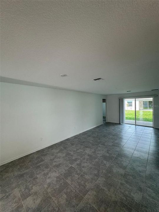 Active With Contract: $2,350 (3 beds, 2 baths, 1900 Square Feet)