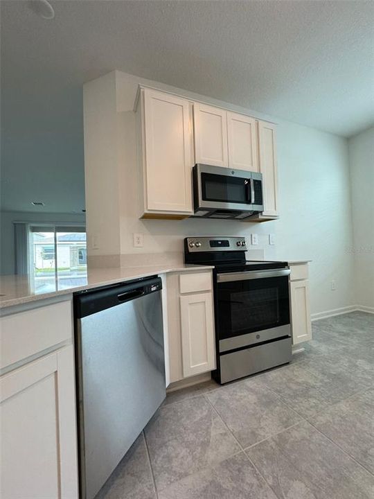 Active With Contract: $2,350 (3 beds, 2 baths, 1900 Square Feet)