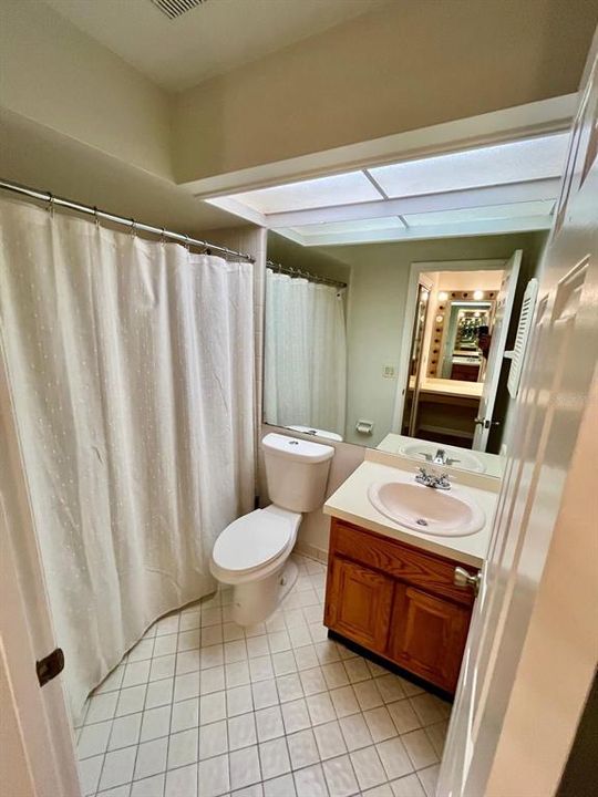 最近租的: $2,500 (3 贝兹, 2 浴室, 1606 平方英尺)