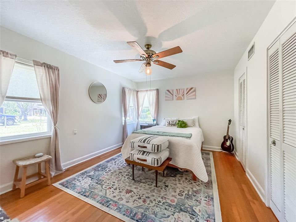 Active With Contract: $435,000 (3 beds, 3 baths, 1764 Square Feet)
