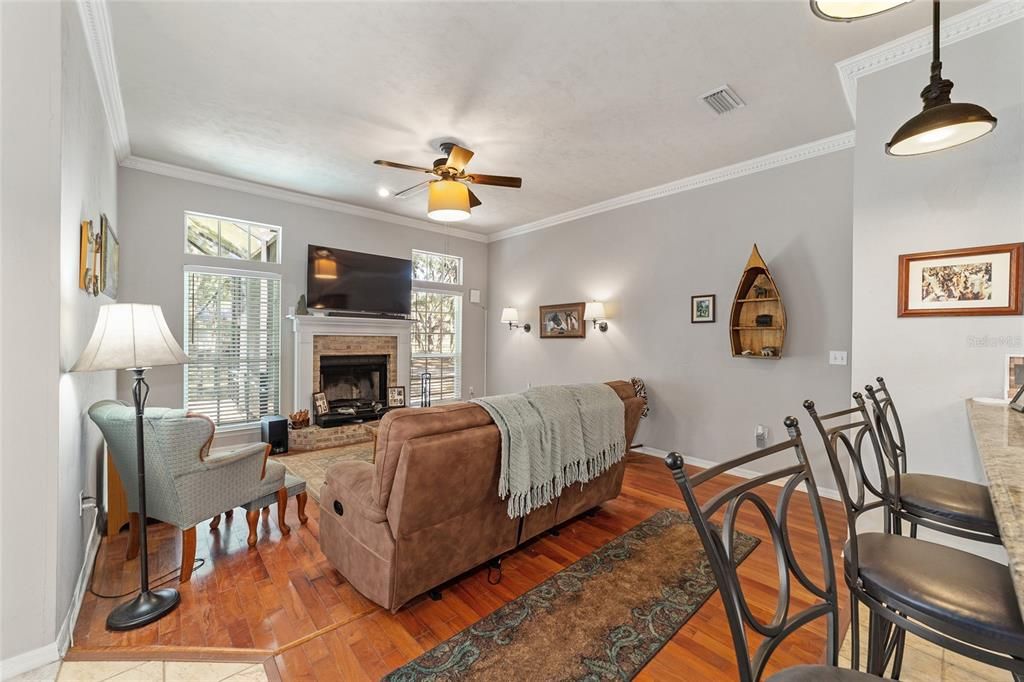 Active With Contract: $650,000 (3 beds, 2 baths, 1949 Square Feet)