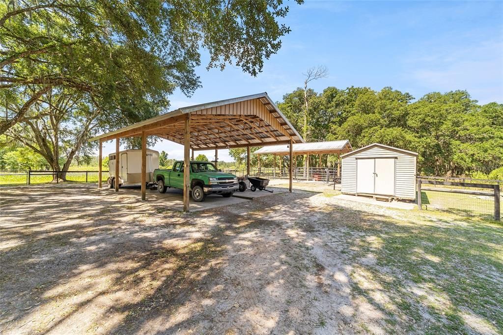 Active With Contract: $650,000 (3 beds, 2 baths, 1949 Square Feet)