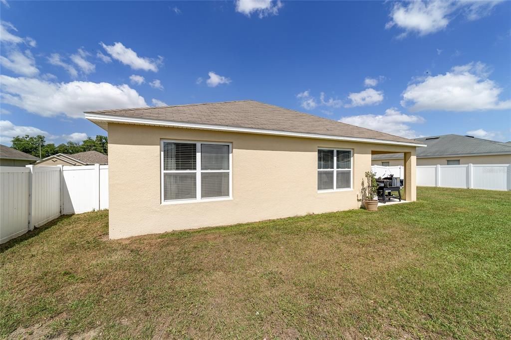 Active With Contract: $299,000 (4 beds, 2 baths, 1826 Square Feet)