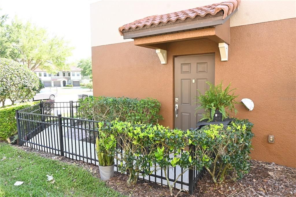 Active With Contract: $375,000 (3 beds, 2 baths, 1659 Square Feet)