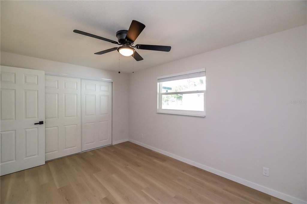 Active With Contract: $369,900 (4 beds, 2 baths, 1425 Square Feet)