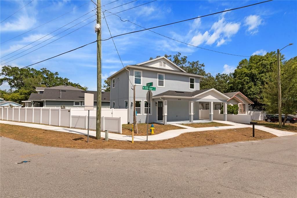 For Sale: $675,000 (3 beds, 2 baths, 1872 Square Feet)