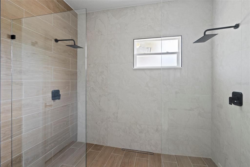 Primary Double Shower