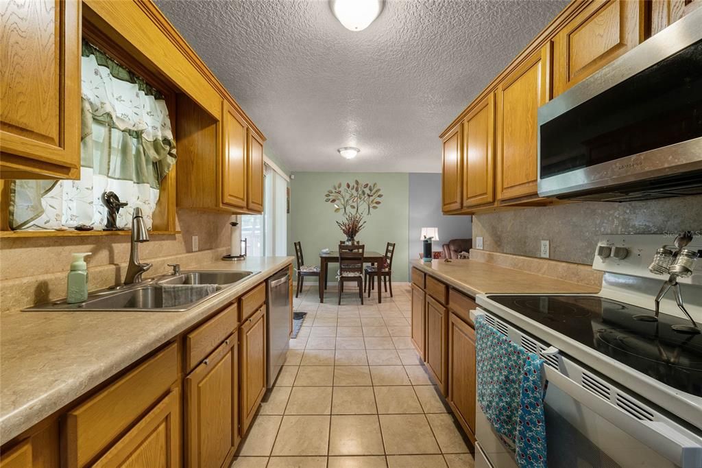 Kitchen and Kitchen nook